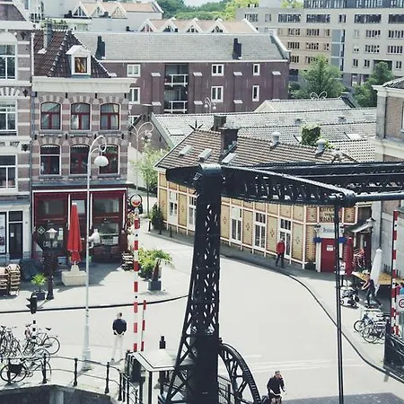 Konukevi Canal House Amsterdam
